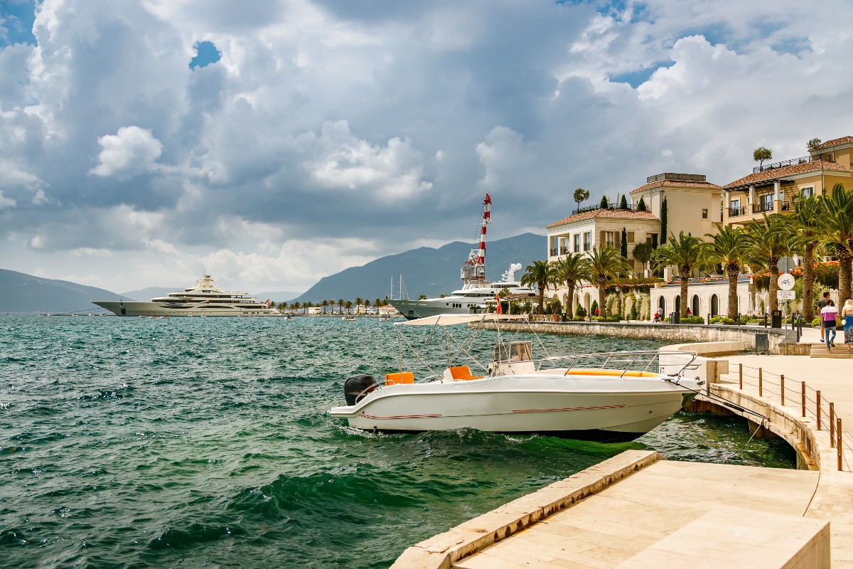 Transfer from Dubrovnik airport to Tivat